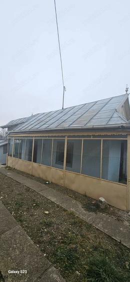 Casa batraneasca in zona Orasului Targu Neam?, cu teren de 250 mp intravilan - 2