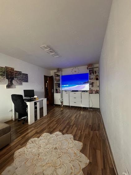 Apartament cu 3 camere mobilat si utilat - 9