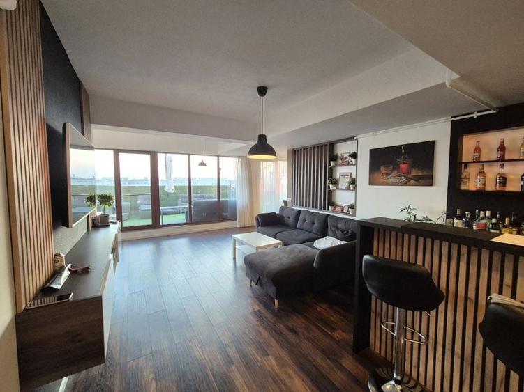 Penthouse 104,97 mp + 192,81 mp terase - piata Sudului - 1