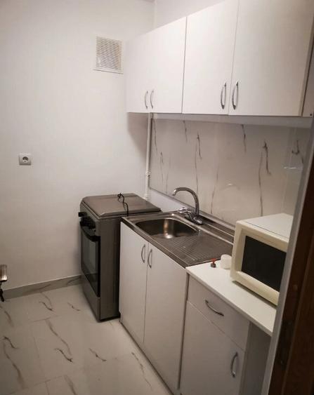 1 camera in zona Ultracentrala - 3