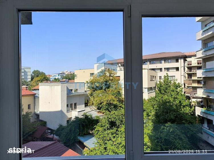 Apartament cu 2 camere, mobilat în Aviatorilor