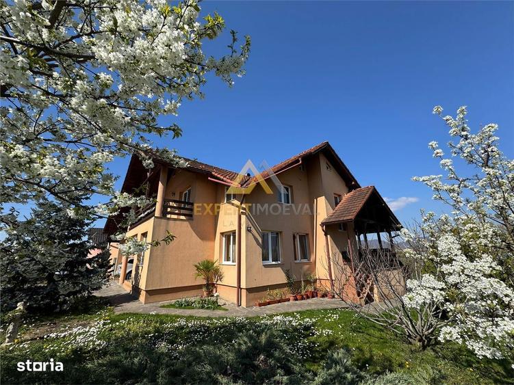 Vila superba de vanzare langa Castel Transilvania - 1