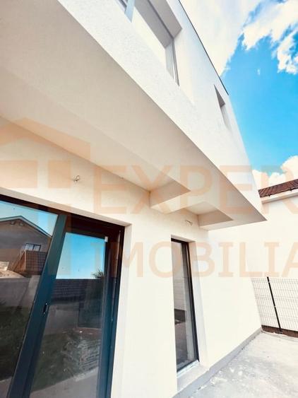 O casa noua, o fila alba – in Lazu, la doar cativa pasi de liniste - 20