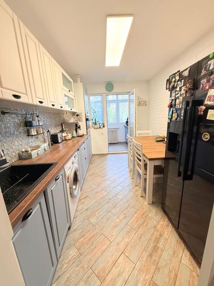 Apartament de vanzare - 6