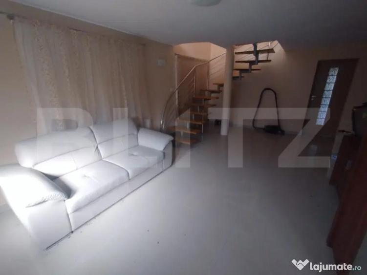 Casa 7 camere, 220 mp, 600mp teren, Beclean - 3