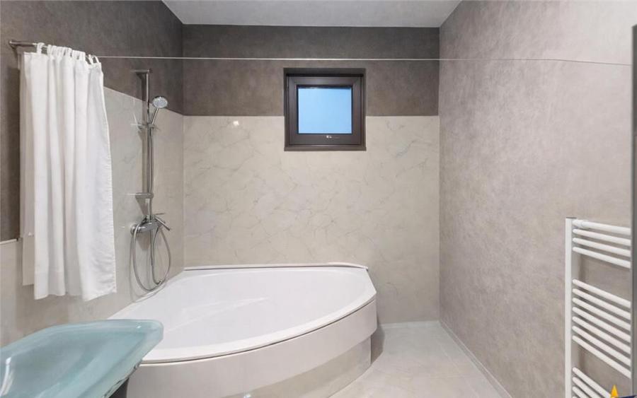 FILM! Vila individuala,4 dormitoare cu bai proprii, teren 66 - 14