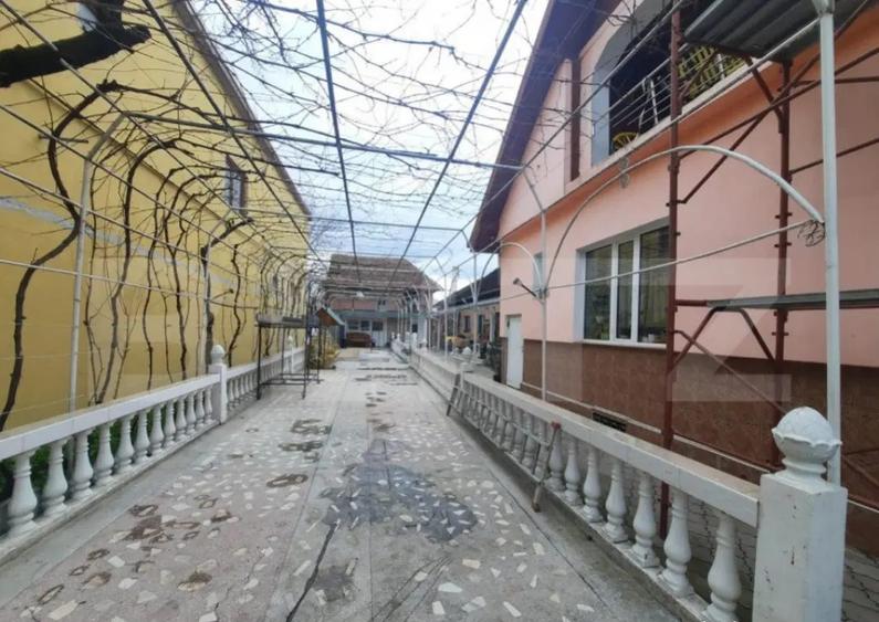 Ocazie! Casa de 600mp, teren 1050mp, zona Sagului - 6