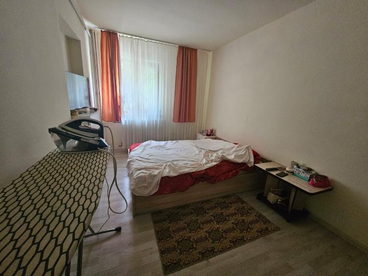 Vand spatiu comercial - apartament - 6