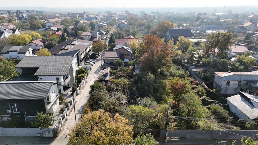 Teren cu dubla deschidere pe Dantelei - 1