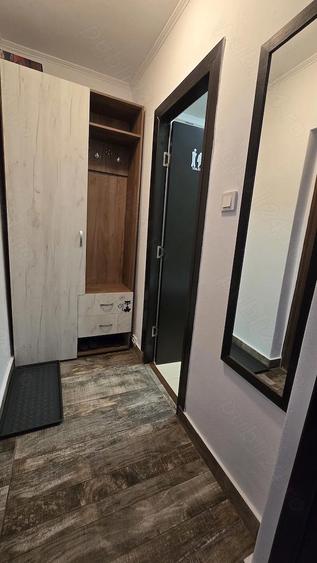 Inchiriez garsoniera confort 1 micro 9 - 5