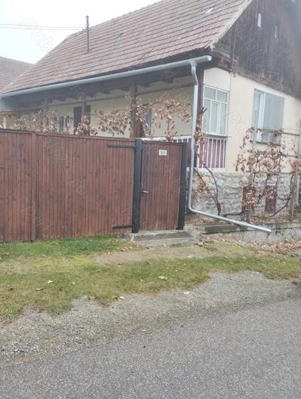 Casa de vanzare loc. Aluni?u, com. Sancraiu. - 6