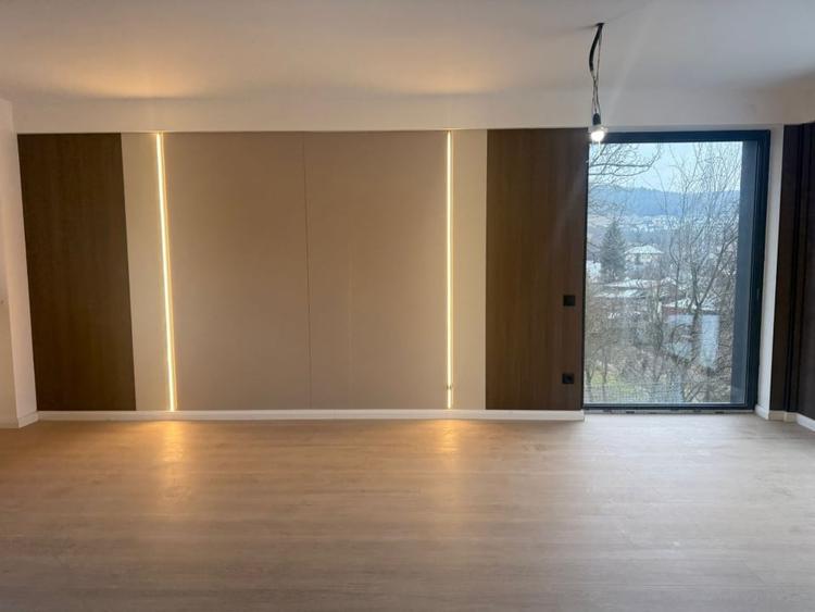 Ansamblu exclusivist! Casă FINISATA individuala, 165mp, teren 500mp, Popesti - 9