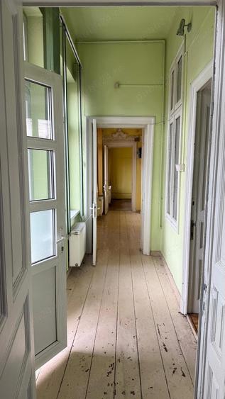 Societate comerciala vinde casa in Ploie?ti str. Gheorghe Doja nr. 159 - 2