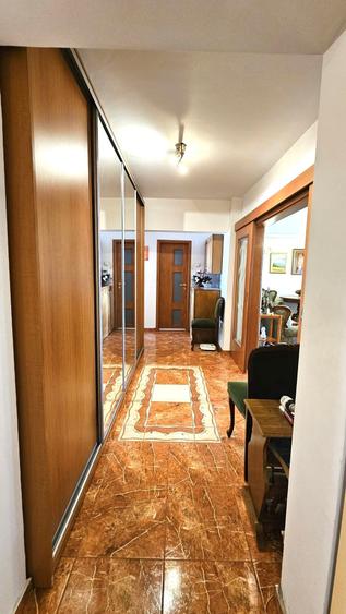 Vanzare 4 camere Bd. Decebal - 8