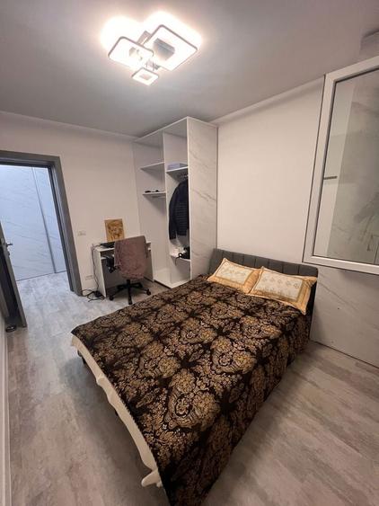 Proprietar vind apartament - 1