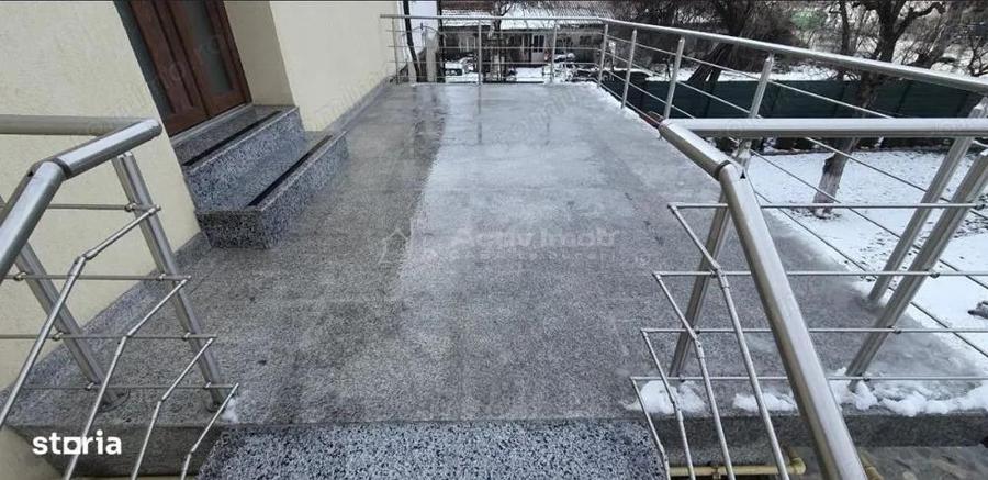 Casa - 2 apartamente - Rasnov - 8