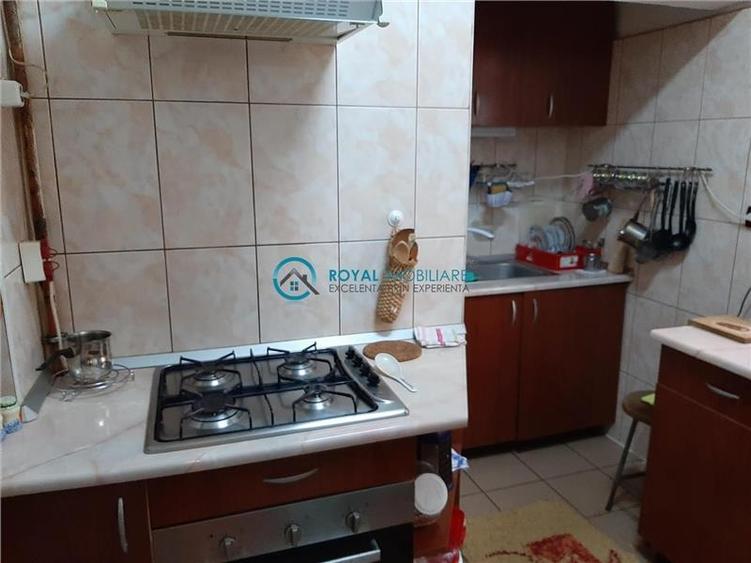 Royal Imobiliare - Vanzare Vila Zona Centrala - 14