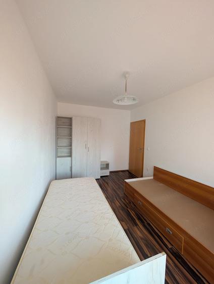 Apartament cu 3 camere decomandat în Avantgarden