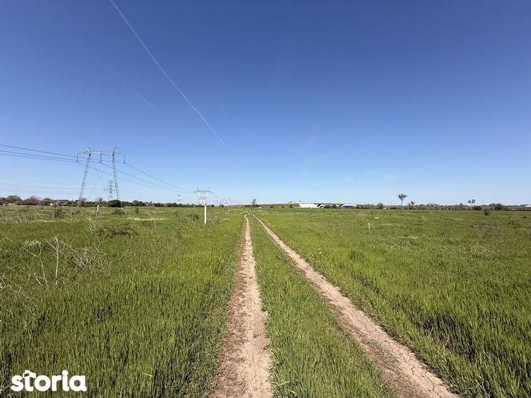 Teren de 400 mp, în Central