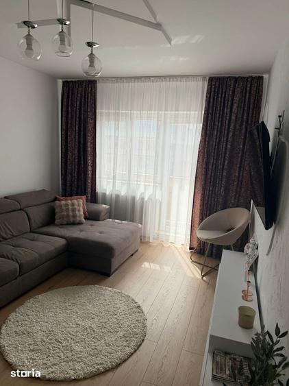 Apartament cu 2 camere decomandat, mobilat în Micro 17