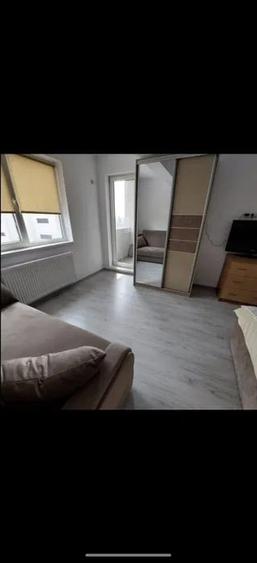 Garsonieră decomandată în Berceni