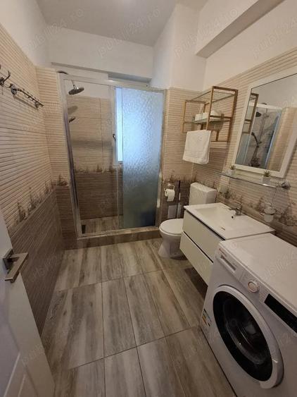 Garsonieră decomandată în Central