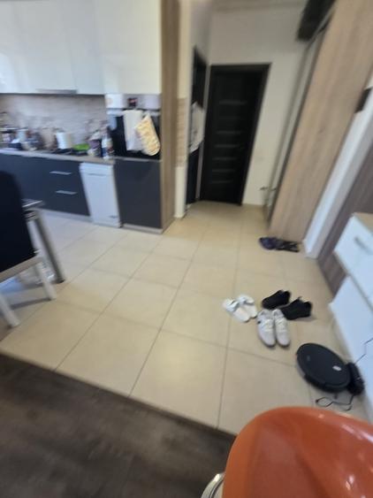 Apartament cu 2 camere în Km 4-5