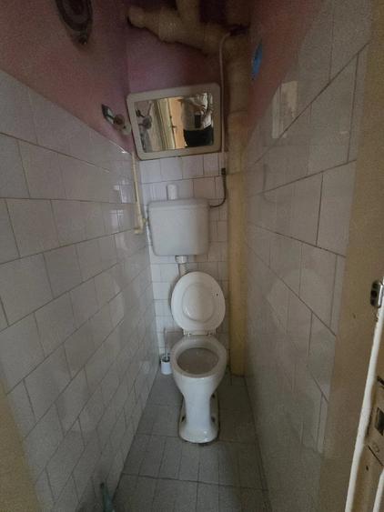 Apartament cu 4 camere semidecomandat în Moroasa 1