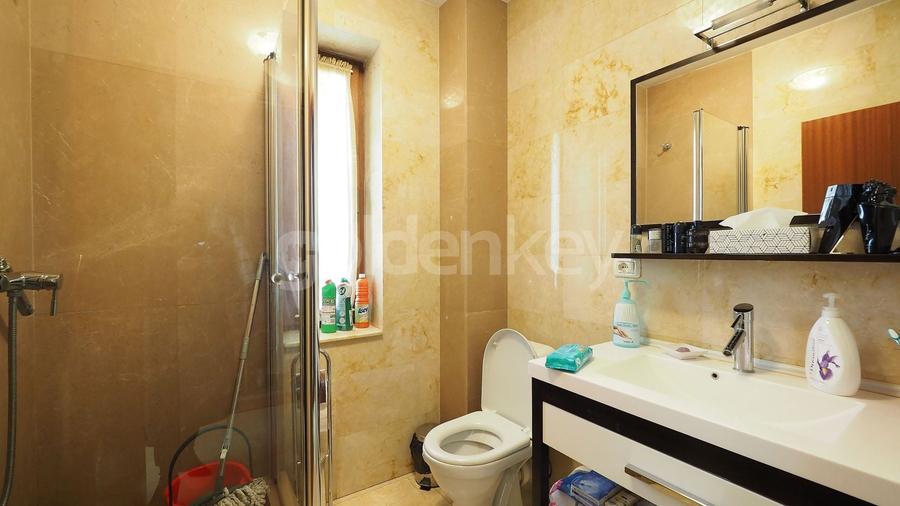 Vila cu 9 camere, 5 bai | D+P+1+M | 416mp teren - 7