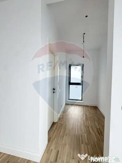 Casă cu 4 camere cu Teren 446 Mp în Tamași