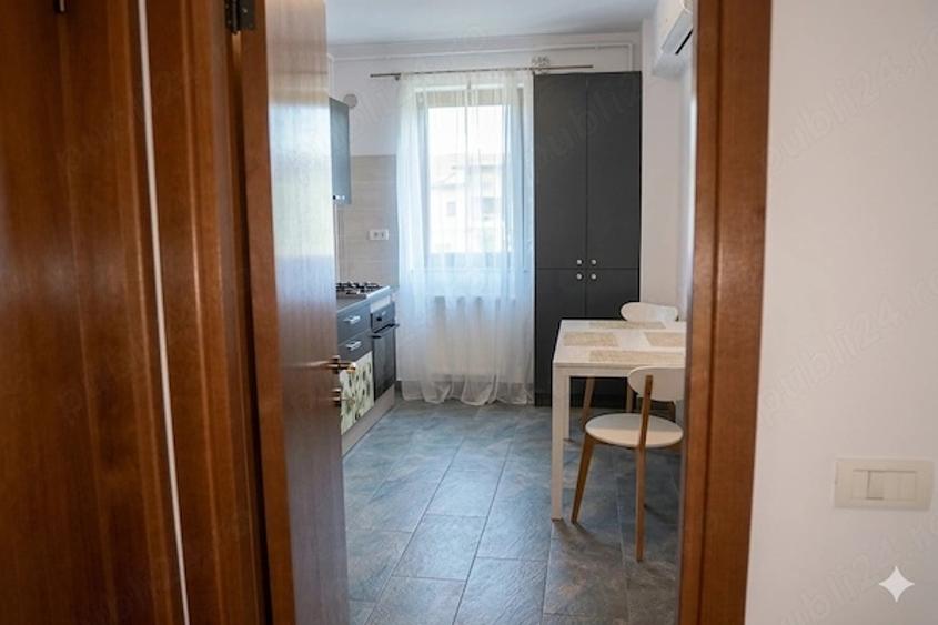 Apartament cu 3 camere decomandat, mobilat în Sisești