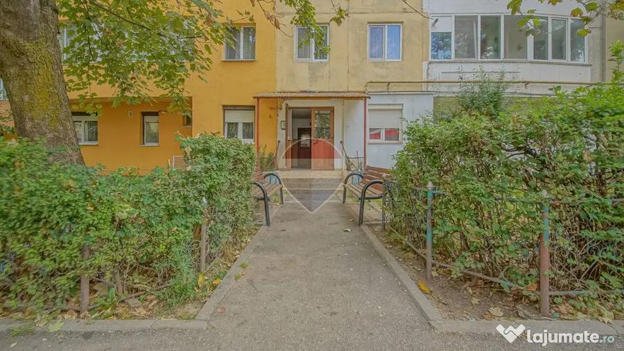 Apartament cu 2 camere decomandat în Electroprecizia