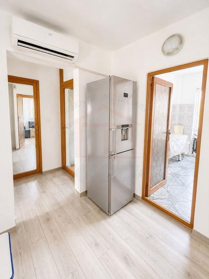 Apartament cu 2 camere decomandat, mobilat în Micro 21
