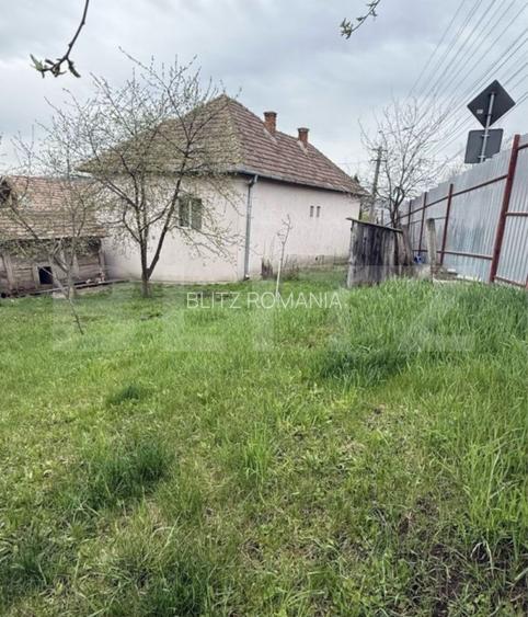 Casa individuala locuibila + teren 477m in Dambul Rotund