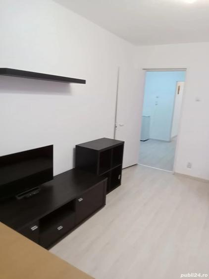 Inchiriez apartament renovat 2 camere zona Titan - 2