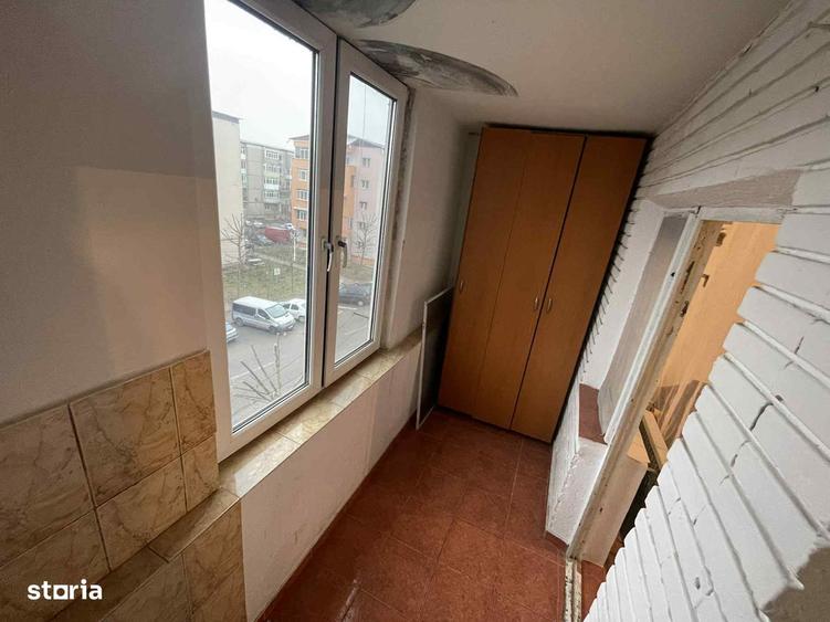 Apartament cu balcon, 2 camere, centrala urbana - 9