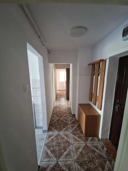 Apartament de inchiriere- 3 camere - Sighi?oara - 1