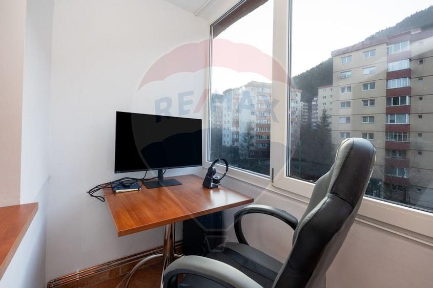 Garsonieră de vânzare mobilată și utilată Răcădău - Brașov - 10