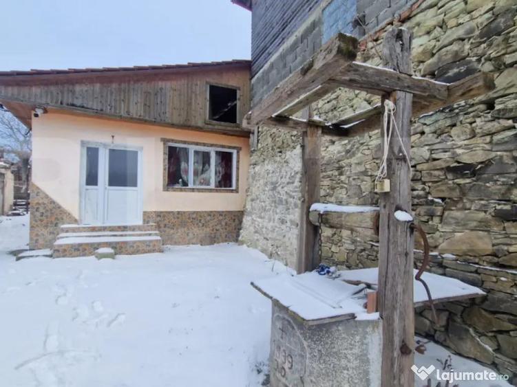 Casa parter teren 836 mp, 150 mp utili 2 corpuri , asfalt , - 12