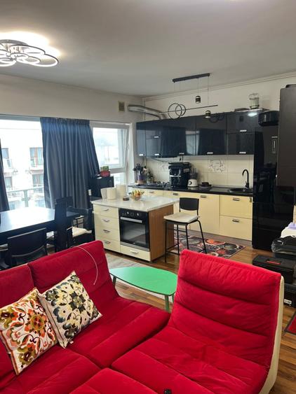 Rasarit de soare 3 camere  are ,loc de parcare ,2boxe, titan auchan -L Rebreanu - 4