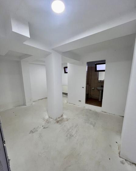 Vila de inchiriat-Finisaje la alegere-Renovata 2025-Destinat - 11