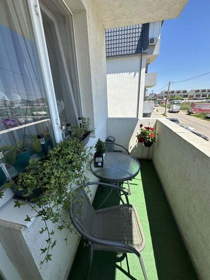 PROPRIETAR vand apartament 3 camere DECOMANDAT loc de PARCARE - 3