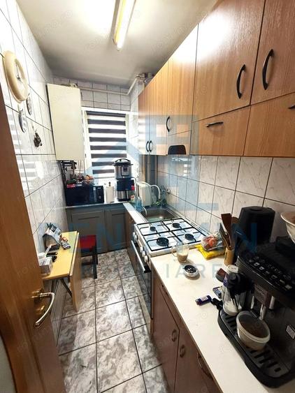 3 camere - etaj 3 - 41mp - centrala - Florilor - 5