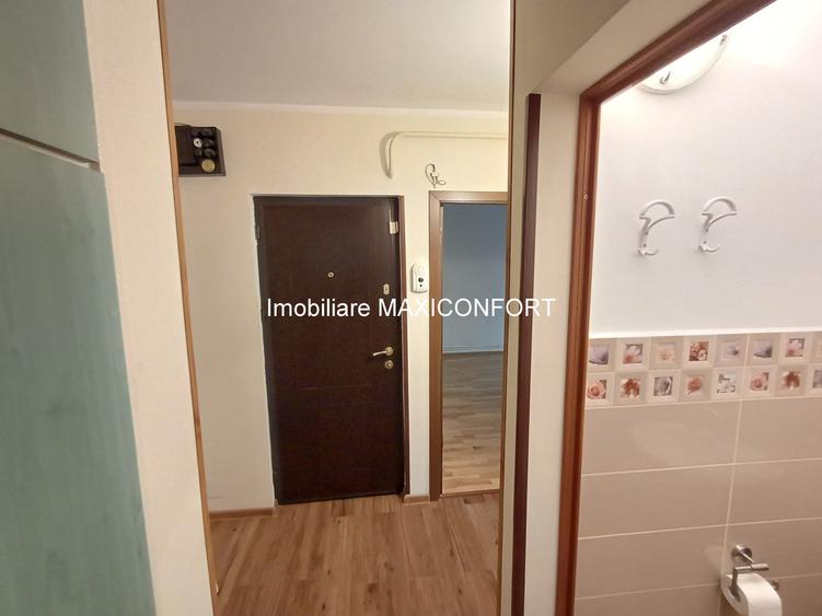 Vanzare apartament 3 camere - Imobiliare MAXICONFORT - 1