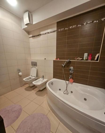 Apartament de vis, in Mamaia Nord la doi pa?i de mare - 3