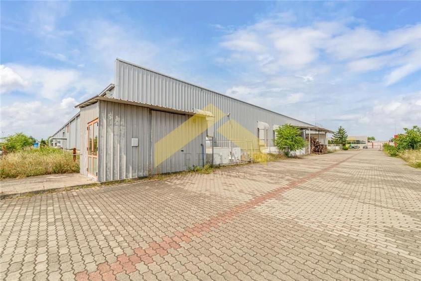 Hala de 8,560mp de vanzare in zona Micalaca - 18