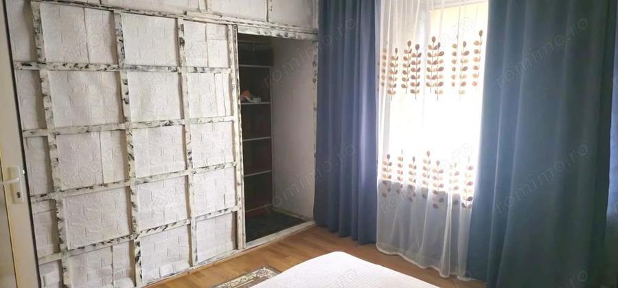 Apartament cu 2 camere, la casa - zona centrala - 1