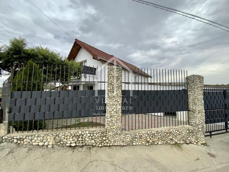Casa individuala de vanzare cu 4 camere,garaj,curte-Sura-Mare - 2
