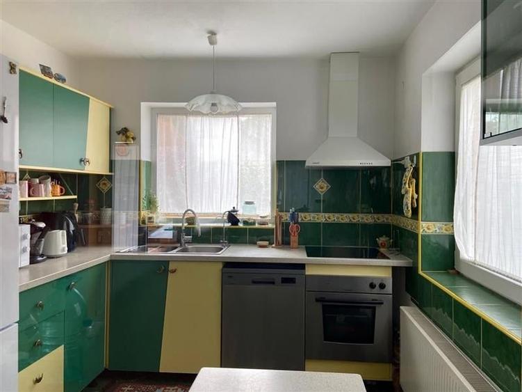 Vila cu garaj si beci, Rasnov, Brasov - 6