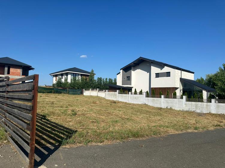 Teren  550 mp in Paradisul Verde cu Autorizatie de Construire vis a vis de SPA - 9